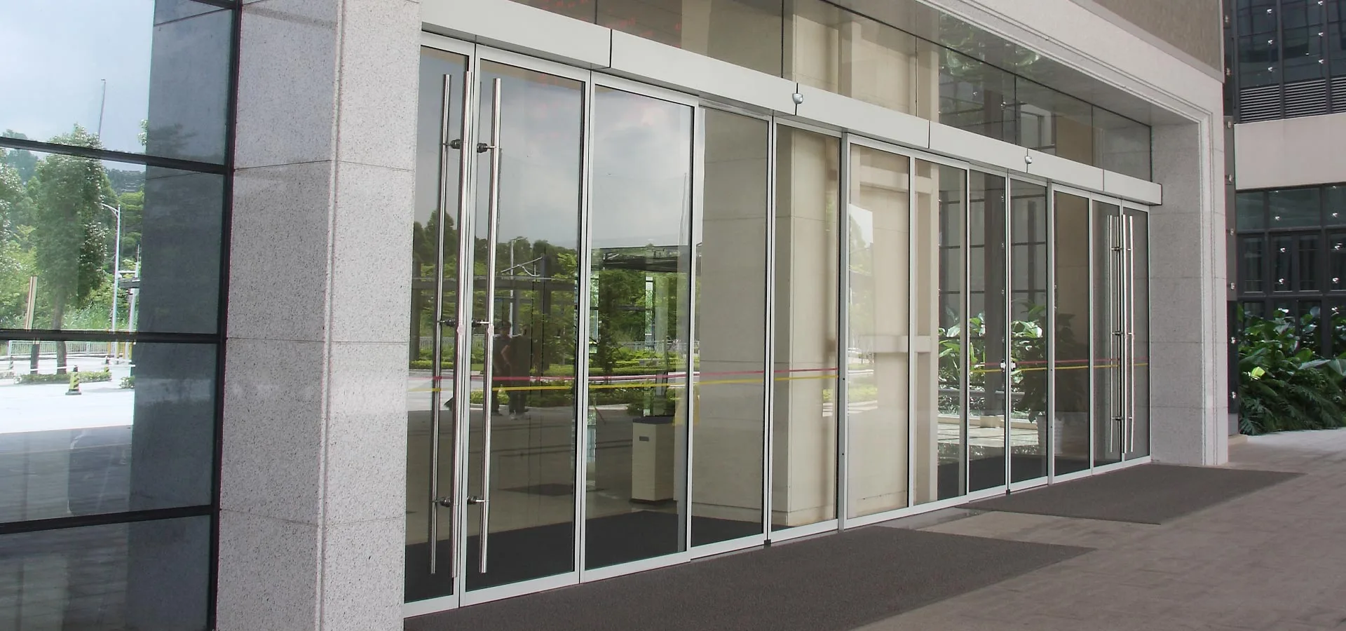 建設プレハブ空間ソリューションプロバイダー